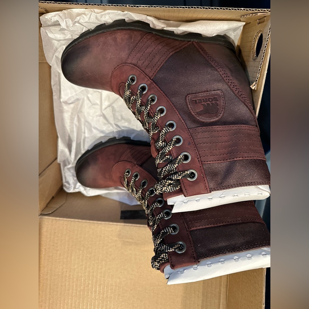 Brand new inbox, Serrell women’s Lexi wedge boot in dark purple size 9 - Picture 5 of 8
